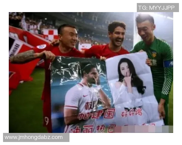 足球球星的迷妹们：谁才是最让球迷羡慕的女神级追随者